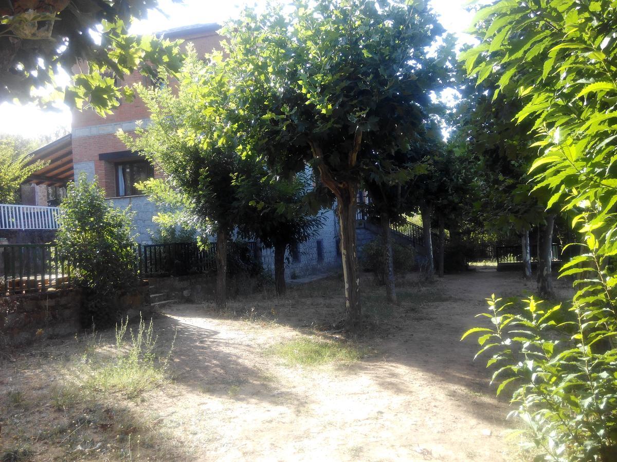 Hotel Rural Don Burguillo El Tiemblo Esterno foto